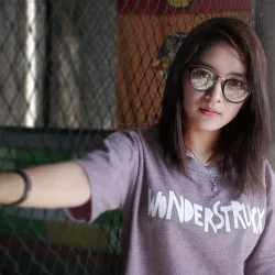 فروش عمده عینک طبی و آفتابی فروشگاه رایین اپتیک (6)